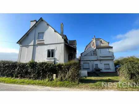 a vendre - à plouharnel maison de 6 logements (3 t3 et 2 t2 et 1 studio)