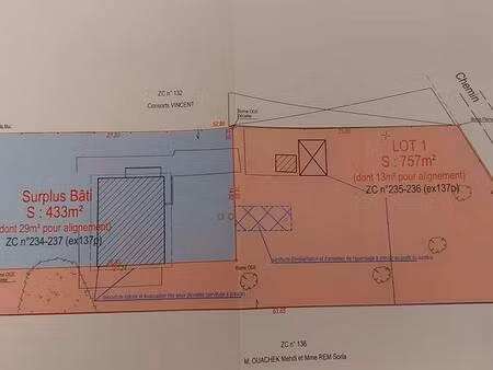 terrain constructible 757 m²