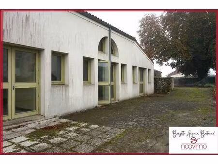 vente ancien restaurant scolaire 180 m2