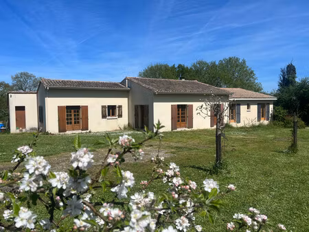 maison à vendre à bonneville-et-saint-avit-de-fumadières (24230) - dordogne