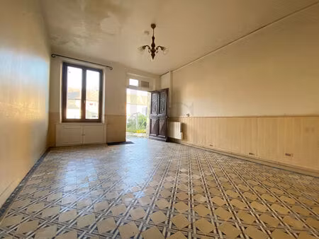 juvigny val d'andaine - maison à rénover à vendre