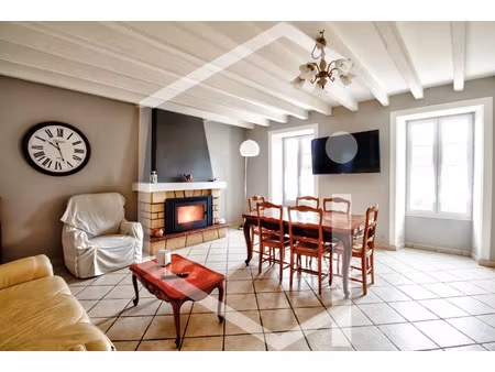 vente maison 6 pièces 140 m² à cramchaban (17170)  279 500 €