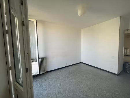 vente appartement 5 pièces 82 m² à bastia (20200)  185 000 €