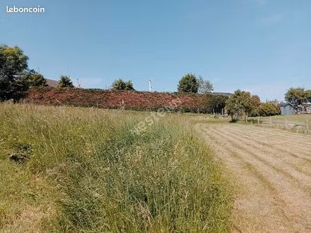 terrain 853 m² yssingeaux