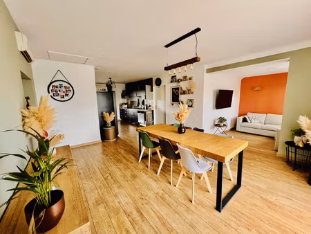 maison individuelle t5/6 de plain-pied  125m2 habitable sur