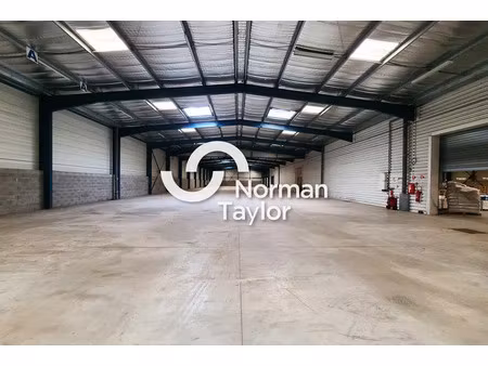 local d'activite a vendre