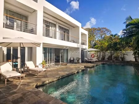 villa accès mer – pointe aux canonniers - mzimc750