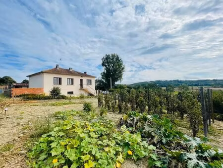 propriete avec vue sur les pyrenees