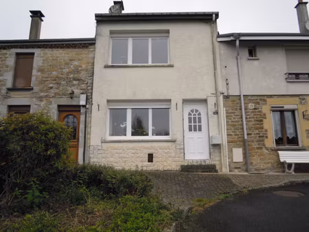 maison mitoyenne rénovée de 109 m2 sh avec un terrain à renwez