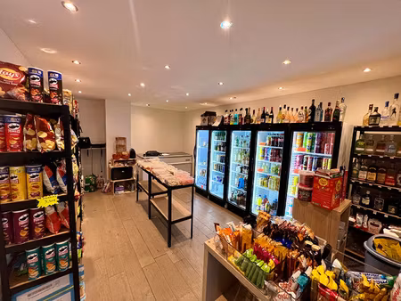 garbejaire  murs 2 locaux commerciaux 47m2