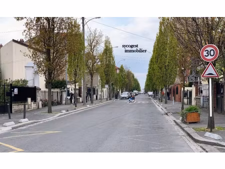 immeuble 313 m2 18 p sur 305 m² de parcelle