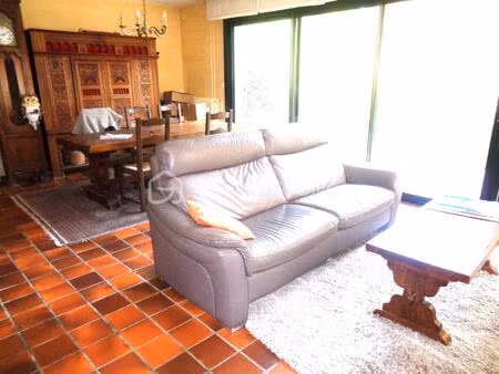 maison traditionnelle de 141 m² à redene