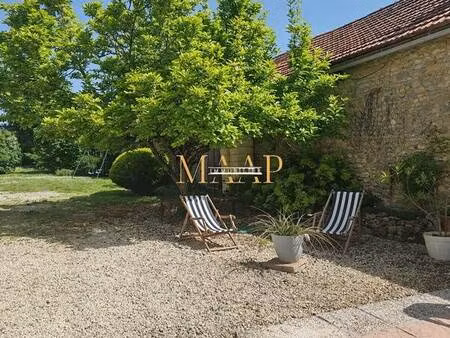 maison 3 chambres  garage  sur terrain de plus de 1200m2