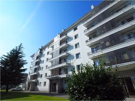 location appartement 3 pièces 63 m² à annecy (74000)