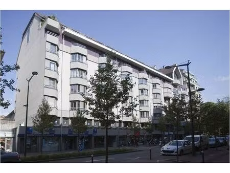 location garage à annecy (74000)