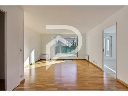 vente appartement 5 pièces 94 m² villeneuve-la-garenne (92390)