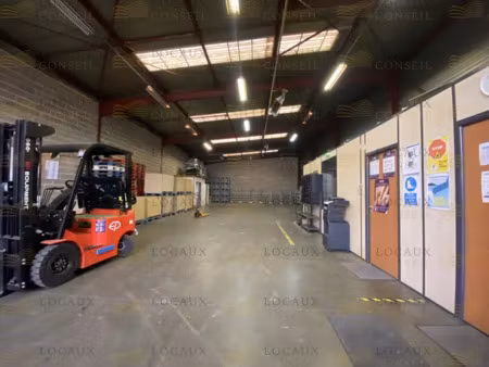 a louer - local d'activité 490 m²