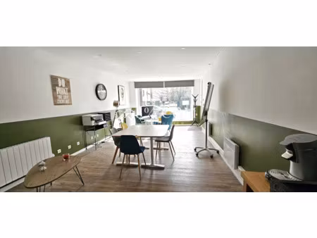 location locaux professionnels 40.6 m² à lambersart (59130)  1 300 €