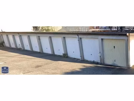 parking à louer - saint-chamond (42) - 66€