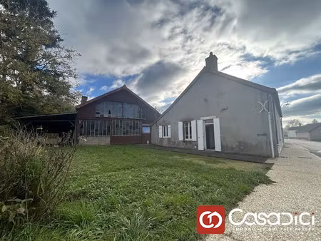 vente maison 7 pièces 97 m² à lucenay-lès-aix (58380)  70 000 €