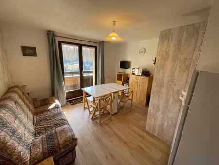 *sous compromis* appartement 2 pieces residence les cristall