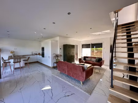 vente maison 5 pièces 150 m² le puy-en-velay (43000)