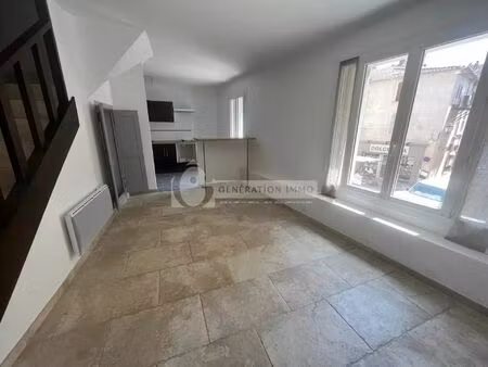 location appartement 3 pièces 59 m² à saint-rémy-de-provence (13210)