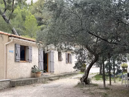 maison de 45m2 sur terrain 1463m2 à deux pas des calanques