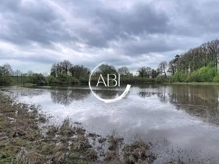 sur 7.14 ha  bois et étang de 2 ha