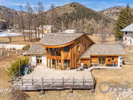 vente maison 6 pièces 207 m² à roubion (06420)  739 000 €