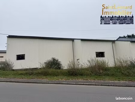 entrepôt 460 m² fougères