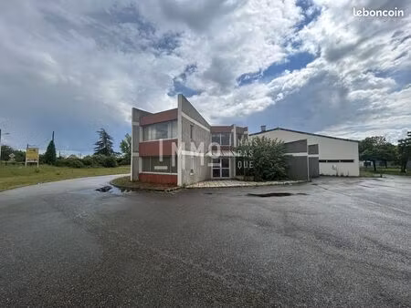 bureaux  local commercial 290 m² cherré-au