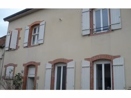 location appartement  45.03 m² t-3 à couternon  600 €