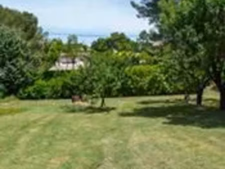 vente terrain 750 m² à morières-lès-avignon (84310)  210 000 €