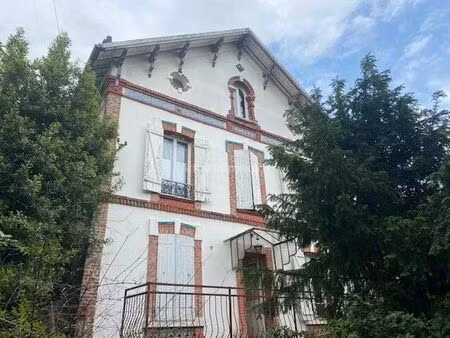 vente immeuble 8 pièces 212 m2 à chelles
