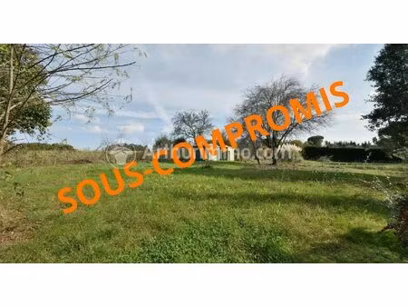vente terrain 670 m2 à gragnague