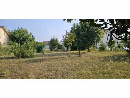 terrain constructible à proximité de l'hyper centre de mont-de-marsan