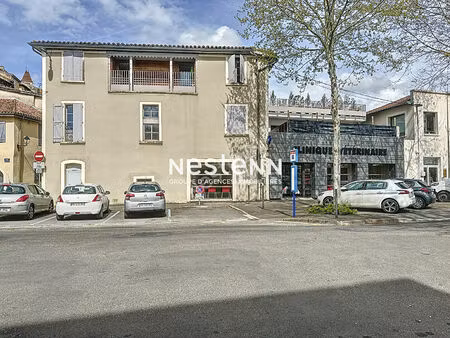 immeuble de rapport auch 940 m2 avec local commercial