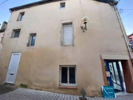 vente immeuble 4 pièces  192.00m²  fumel