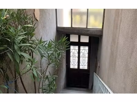 immeuble saint-éloi 136 m² t-6 à vendre  46 000 €