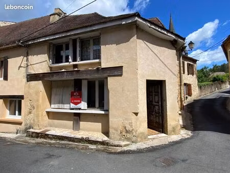 maison 2 pièces 81 m²