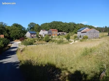 parcelle de terrain dans 9 hectares avec cu dans l'éco hameau d'andral