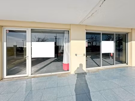 à louer local commercial 93 m² – 1 250 € |saint-jean-de-monts
