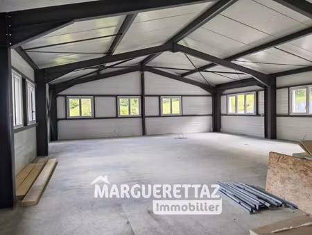 location commerce 90 m² à saint-jeoire (74490)