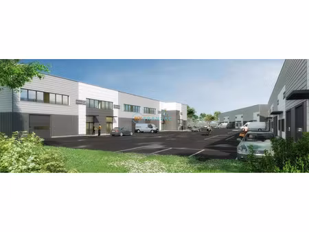 location local industriel 516 m² à savigny-le-temple (77176)