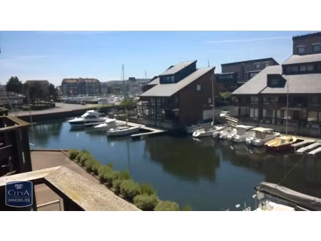parking à louer - deauville (14) - 75€
