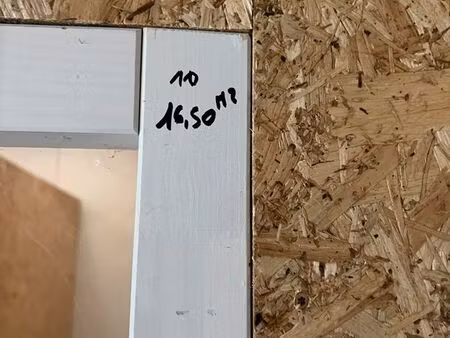 box  16 5 m²