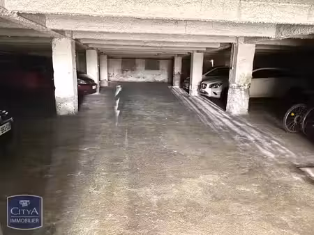 parking à louer - saint-étienne (42) - 60€