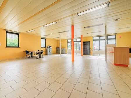 bien professionnel à louer à barchon € 2.500 (kph6s) - srl immobilière vanesse | zimmo