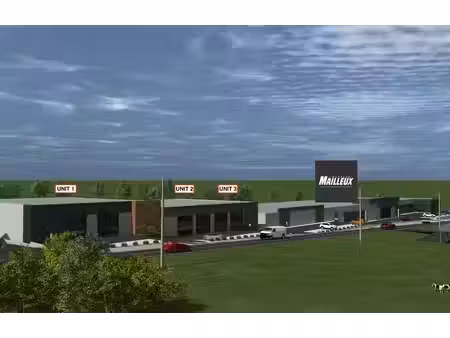 nouvelles surfaces commerciales à côté de meubles mailleux!